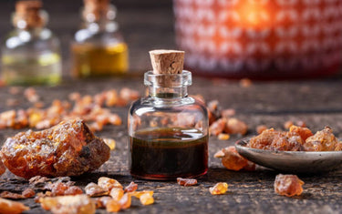 Picture of raw myrrh resin. 