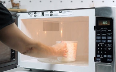 Making Soy Candles with a Microwave